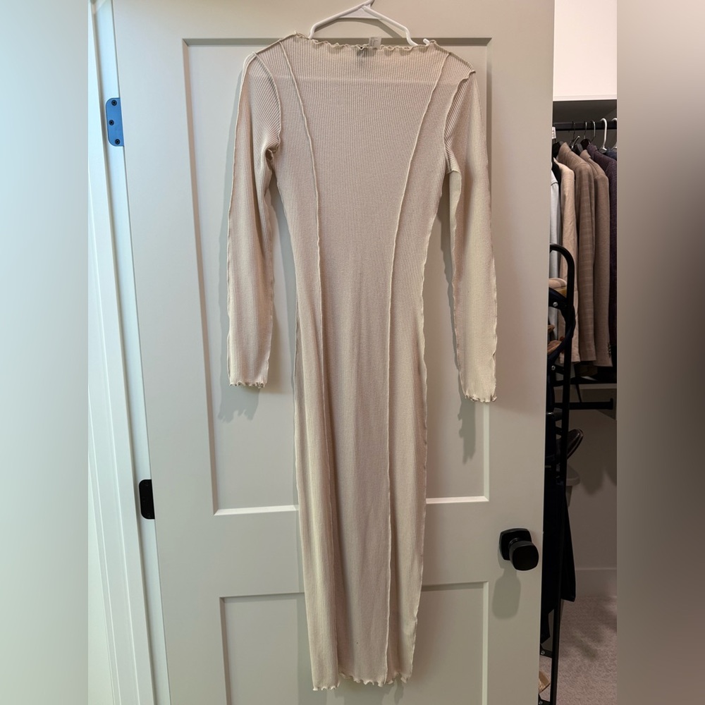 H&M ruffle ribbed midi dress